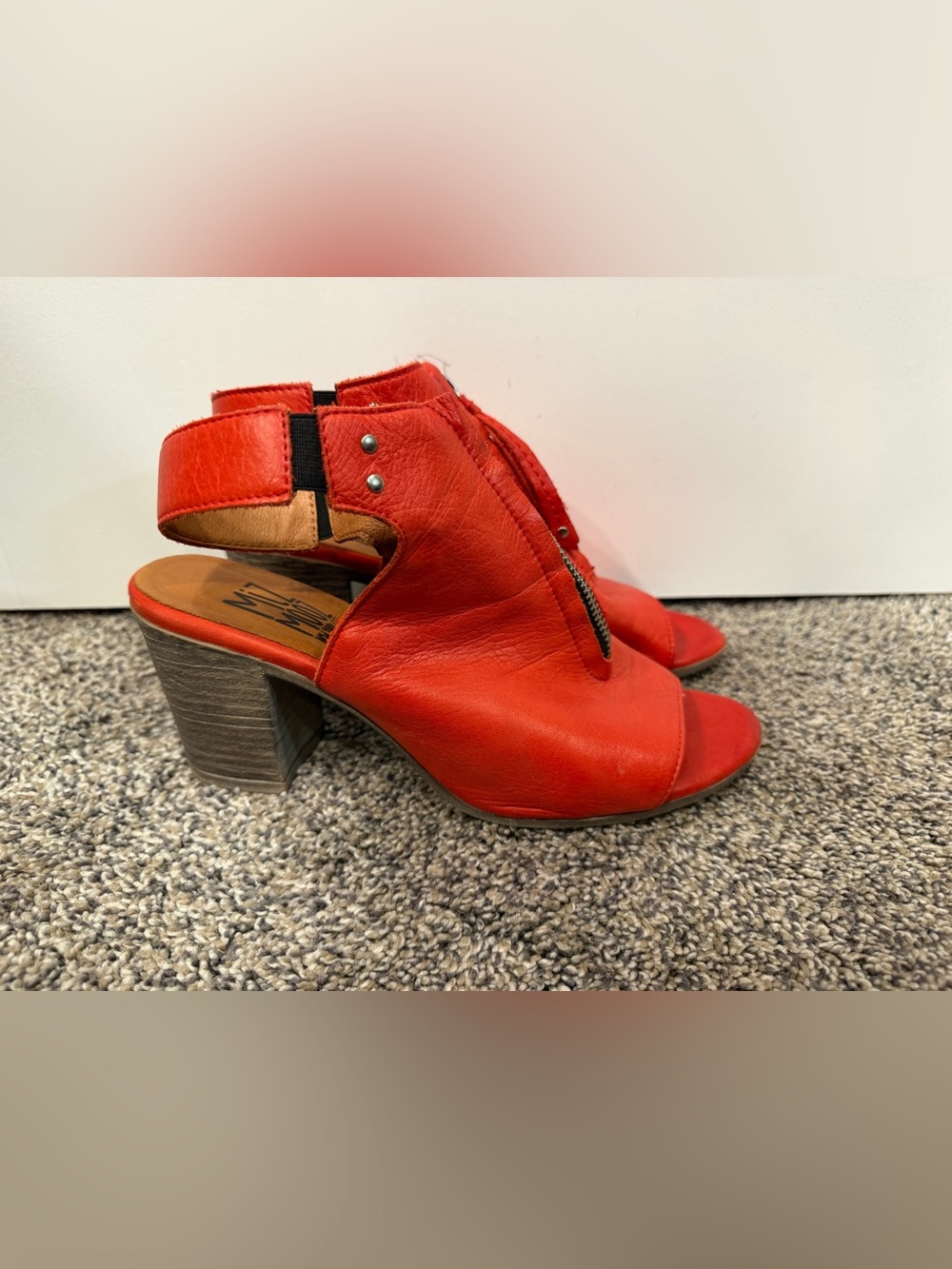 Miz Mooz Saga leather zip-up shoes reddish orange size 38 EUC